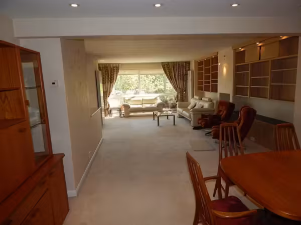 James Close, Woodlands, NW11
