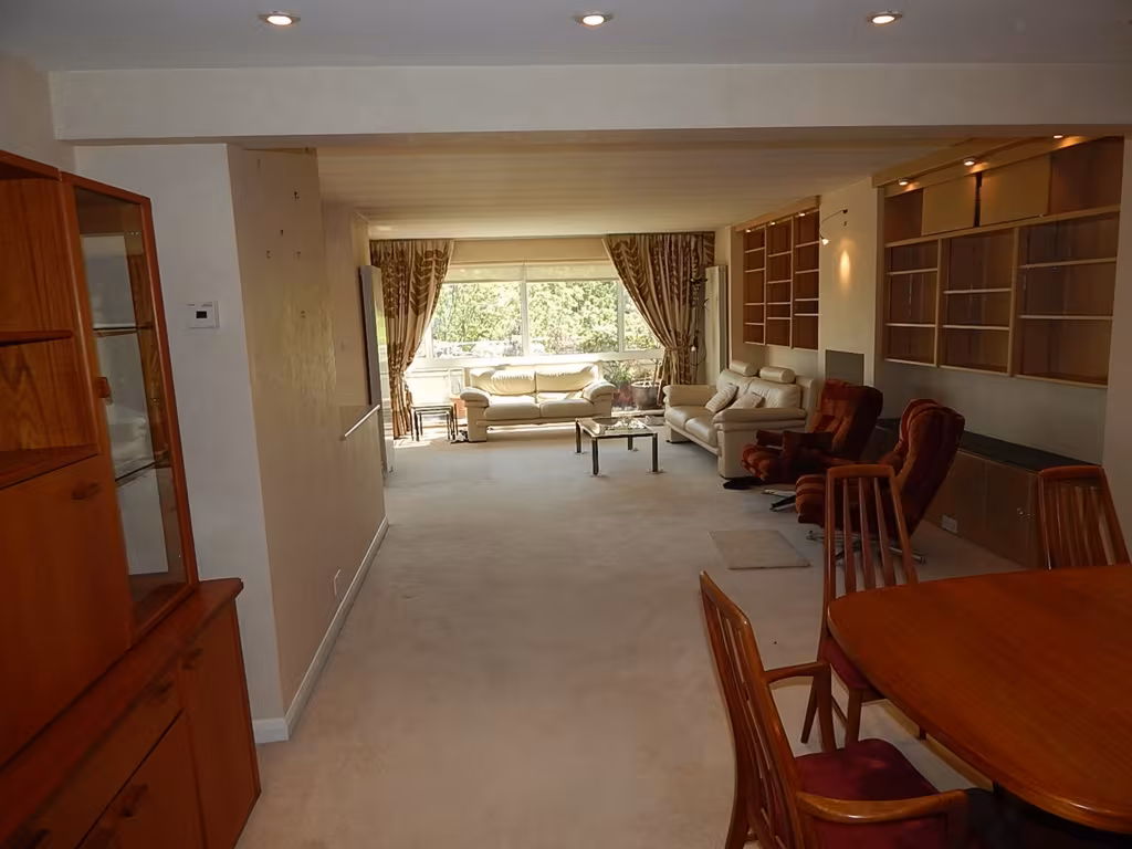 James Close, Woodlands, NW11