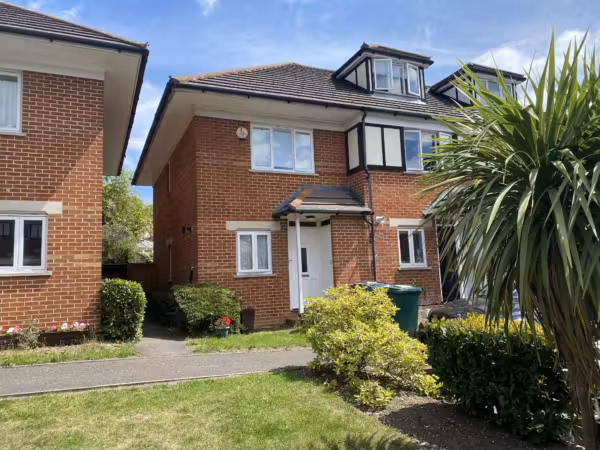 Alwyn Gardens, Hendon NW4