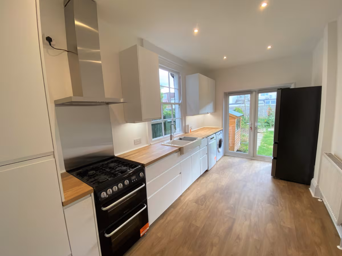 Ambrose Avenue, Golders Green, NW11 9AN