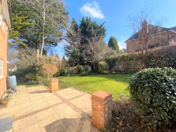 Laurel Bank, Felden, Hemel Hempstead HP3 0NX
