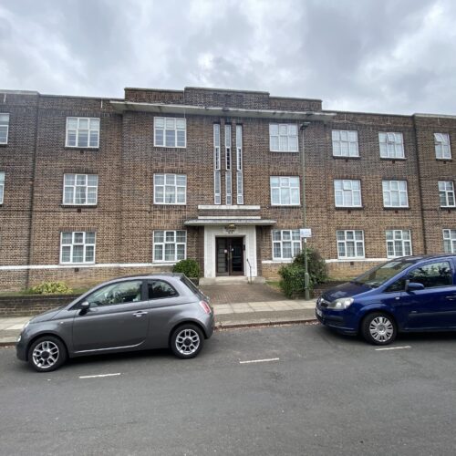 Windsor Court, Golders Green Road, NW11