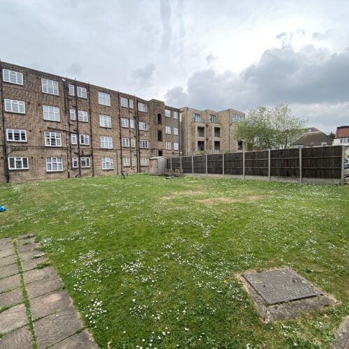 Windsor Court, Golders Green Road, NW11