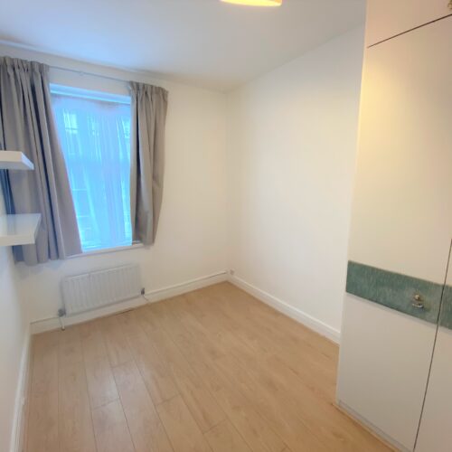 Windsor Court, Golders Green Road, NW11