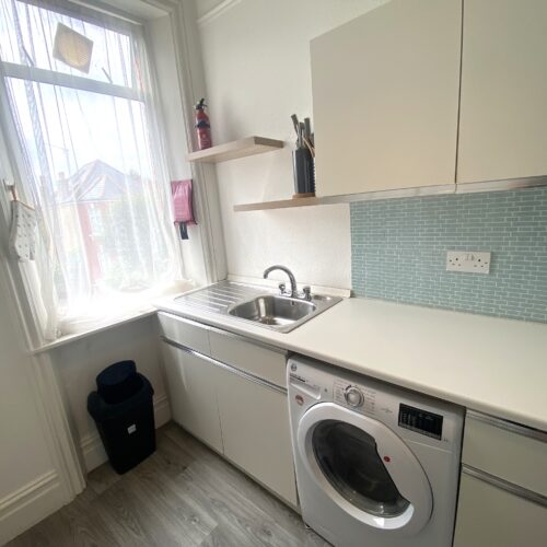 Hoveden Road, Cricklewood, NW2 3XE